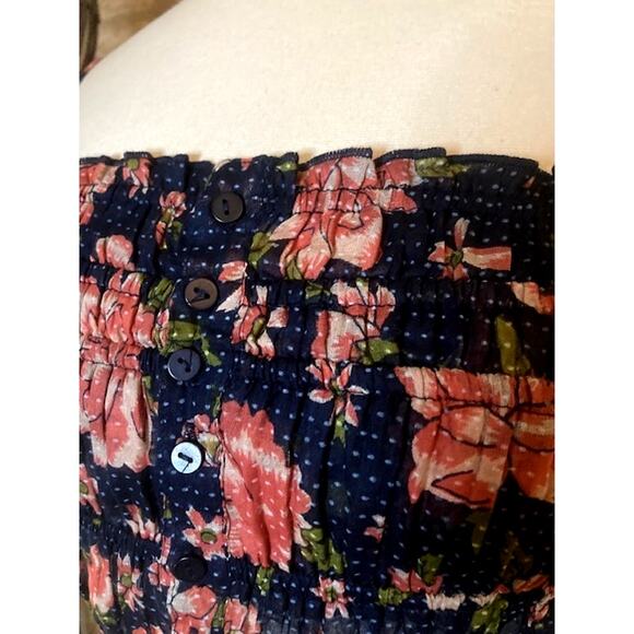 🌸 NWT - Smocked Floral Tube Top - Free People 🌸 Size S - Picture 3 of 7